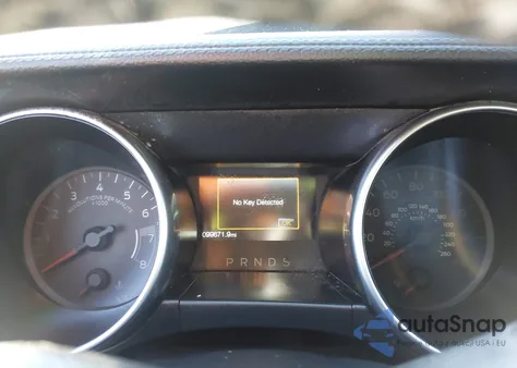 2021 Ford Mustang Ecoboost Premium из США, поврежденный, VIN 1FATP8UH3M5119134